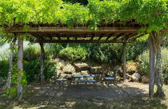 Wonderful private villa for 11 guests with private pool, WIFI, TV and balcony, close to Florence