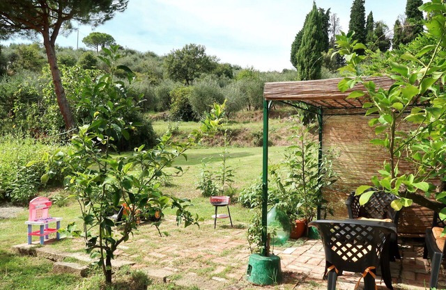 Wonderful private villa for 11 people with WIFI, TV, balcony and pets allowed
