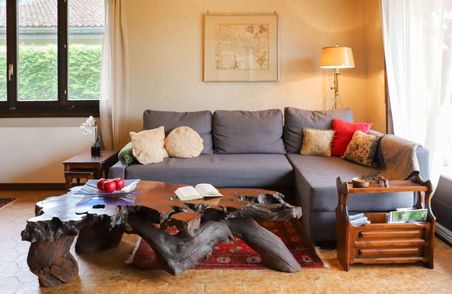 Wonderful private villa for 4 guests with WIFI, TV and pets allowed