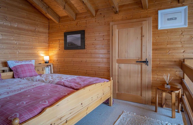 Wonderful private villa for 6 guests with WIFI, TV and terrace