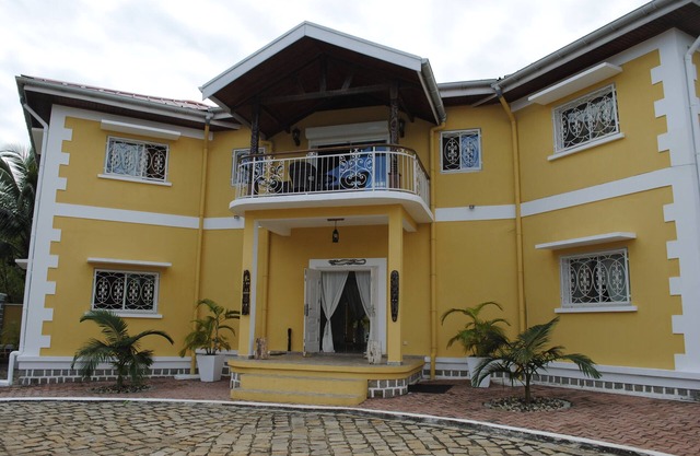 WONDERFUL PRIVATE VILLA WITH POOL AND DEDICATED STAFF,!