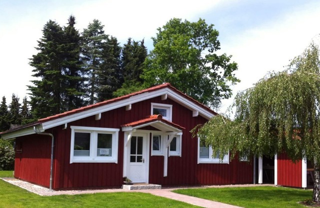 Wonderful sun-drenched holiday home - come and enjoy!