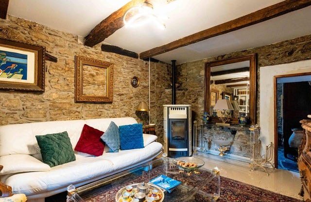 Wonderful villa for 6 guests with A/C, WIFI, pets allowed and panoramic view