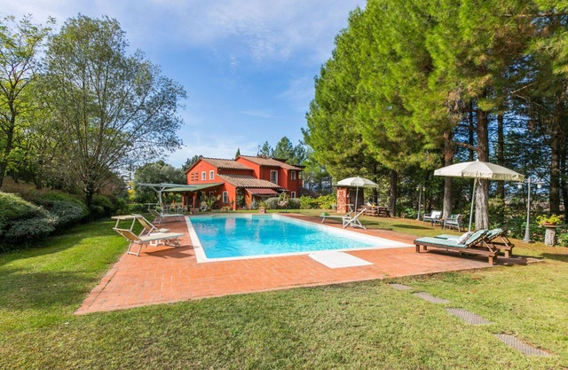 Wonderful villa for 4 guests with WIFI, private pool and TV