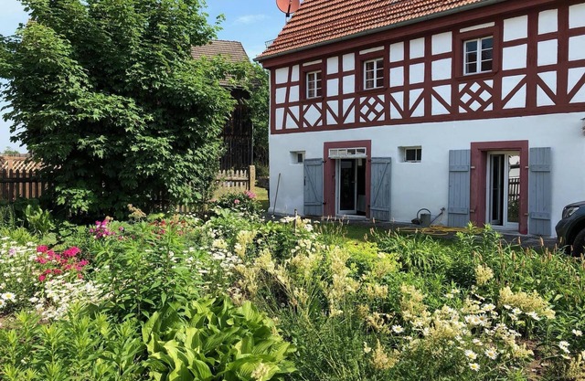 Wonderfully restored farm house from the 18th century, peaceful village location