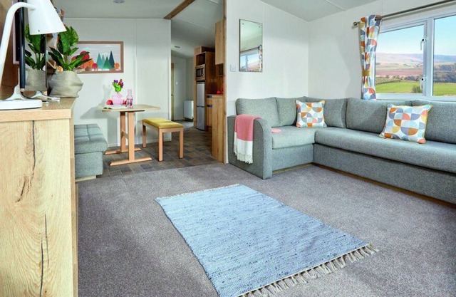 Woodland Elm 3 Bed (Pet Friendly) Holiday Range