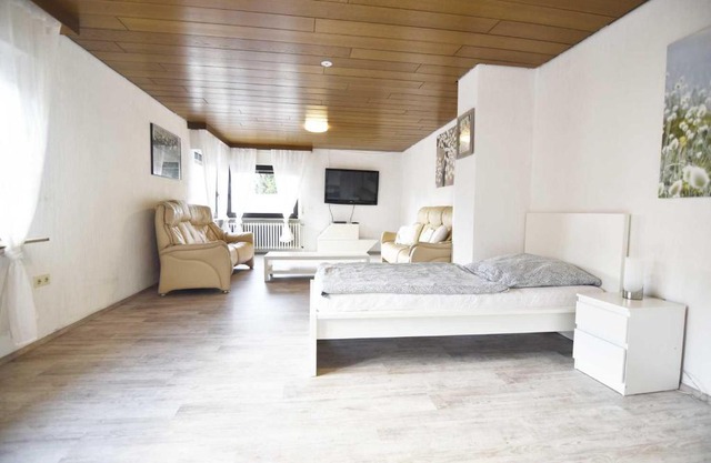 Work & Stay in Sankt Augustin near Troisdorf