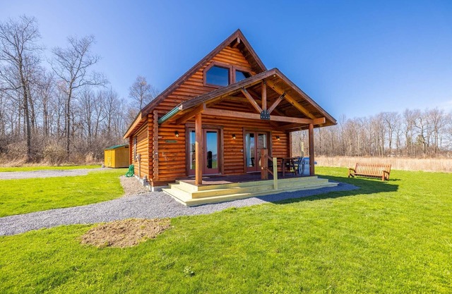 WTR 448 Log Cabin, lake view, large yard