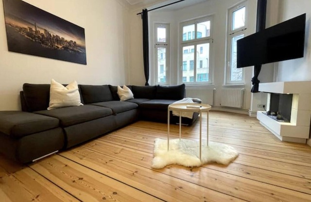 Wunderschön, Hell und Groß