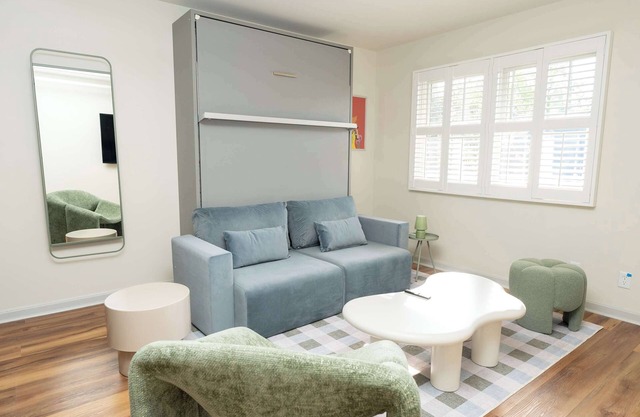 Wynn – Orderly, Modern Escape in Trendy NULU