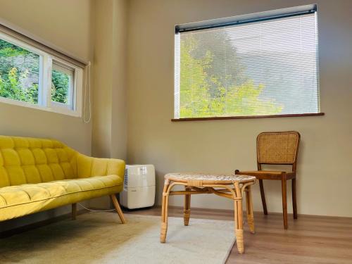 Xi Tou in Sunny Day Inn