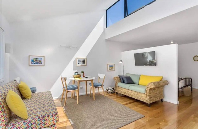 Yardley on Argyle - One Bedroom Apartment, Sleeps 4