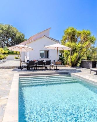 Yasmine Casas Barcelona