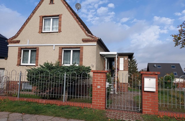 You live in the countryside - and yet you are quickly in the center of Berlin