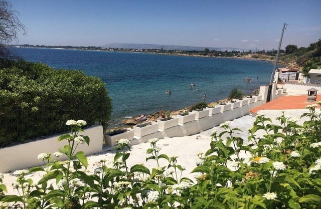 Your home 3 meters from the sea