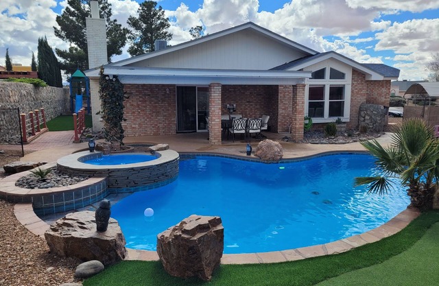 Your "Home away from Home", Modern Oasis In The Desert".