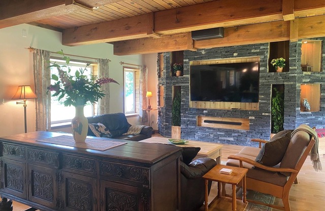 Your Riverfront Sanctuary: Unplug in the Sayward Valley