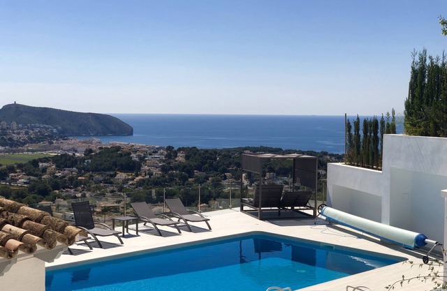 Your villa with panoramic sea views in Moraira, the pearl on the Costa Blanca