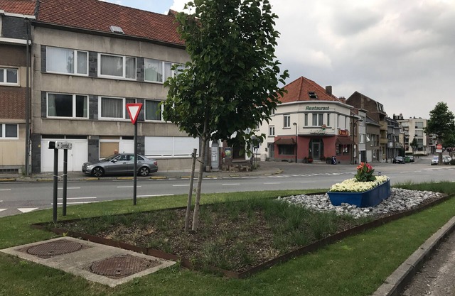 ZAVENTEM BRUSSELS AIRPORT APPARTMENT2 -10 Mins WALK TO THE AIRPORT.