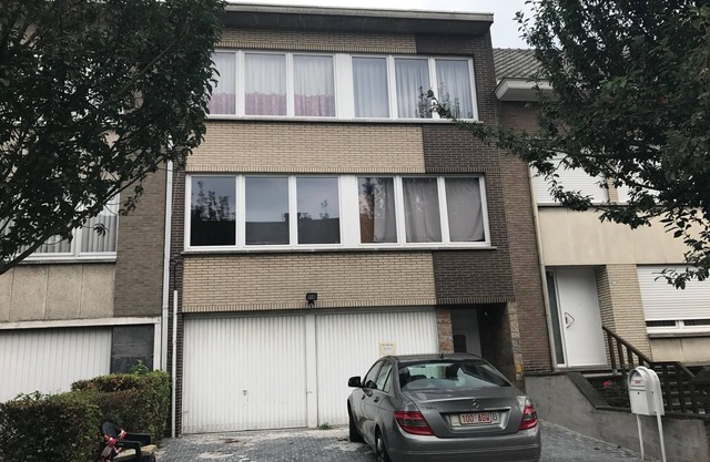 ZAVENTEM BRUSSELS AIRPORT APPARTMENT-4(10 mins walk to Airport:Citybus