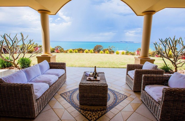 Zentala House - Luxury Accommodation