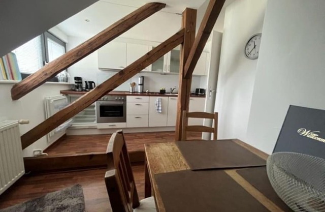 Zentrale Wohnung im Grünen!