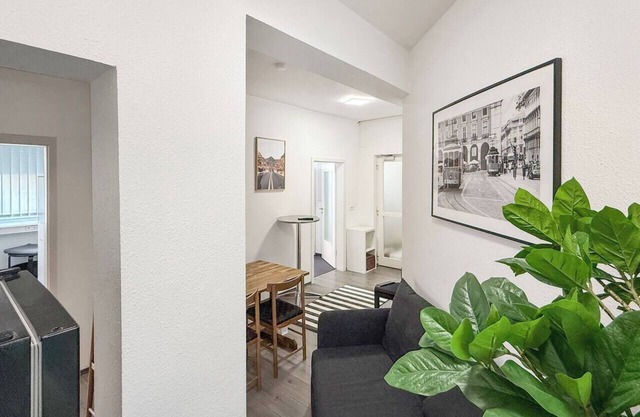 Zentrales Stgt Apt – 3SZ, 12 Pers.