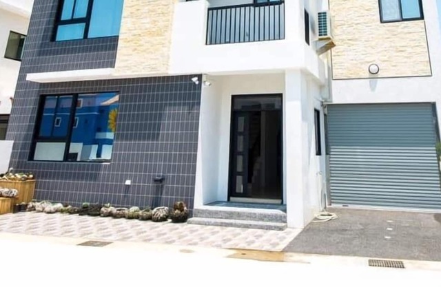 ZI-YUE-TONG Homestay II