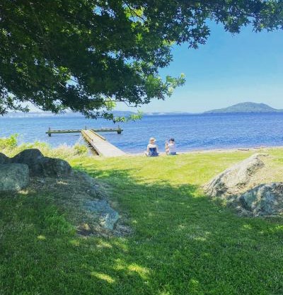 Zodiac Bay Lake Retreat