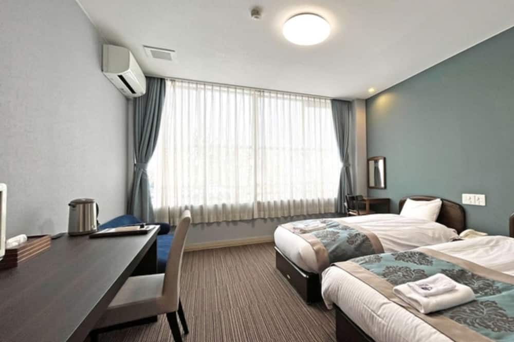 Tsukioka Onsen House | Room without meals 30 minutes by car from Niigat / Shibata Niigata