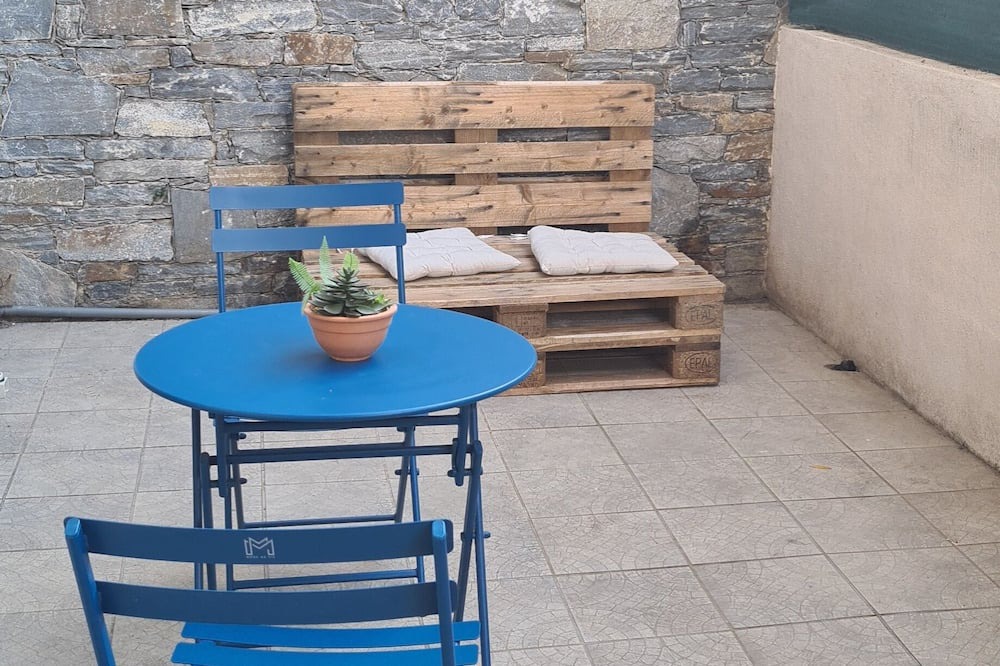Biguglia Apartment | apartment near train stop and water park