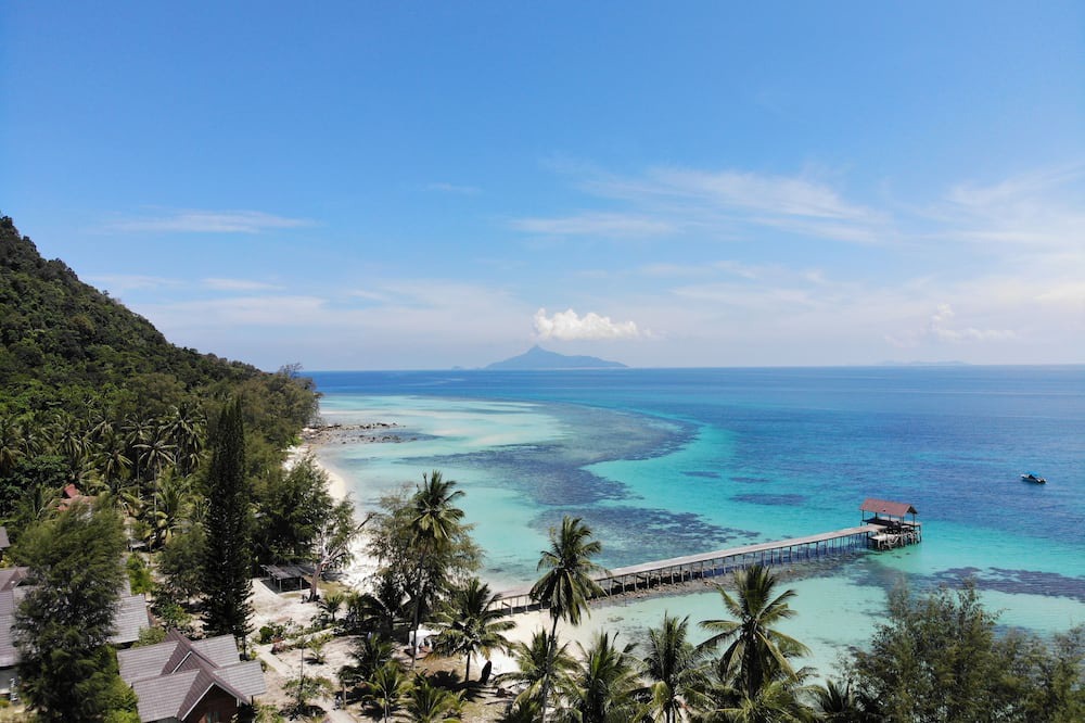 Pulau Besar Hotel | Bayu Lestari Island Resort