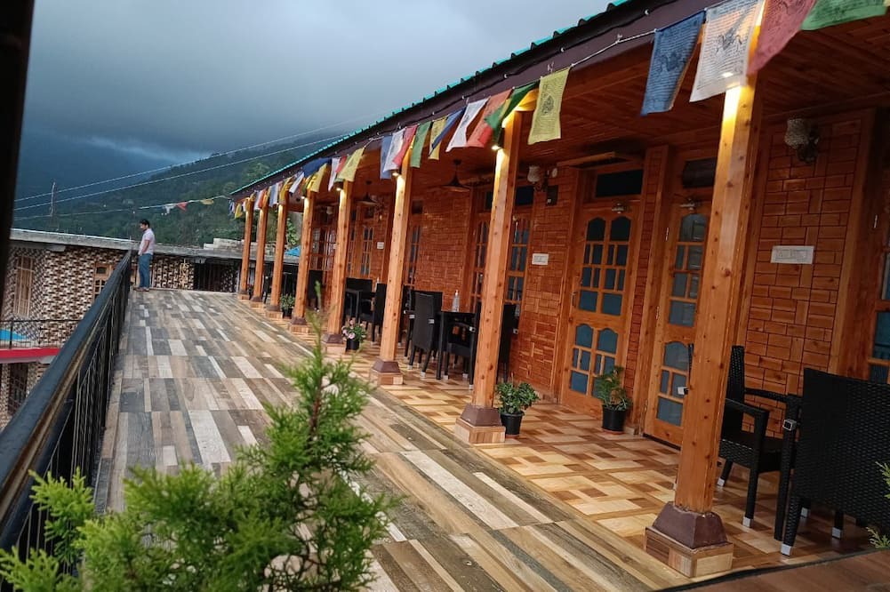 Mandi Hotel | Hill Tribe Himachal Home Stay