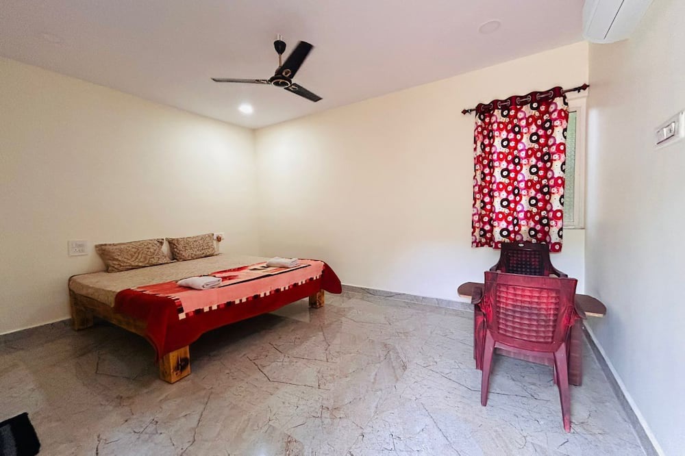 Kamalapur Hotel | Whispering Rocks Jungle Resort