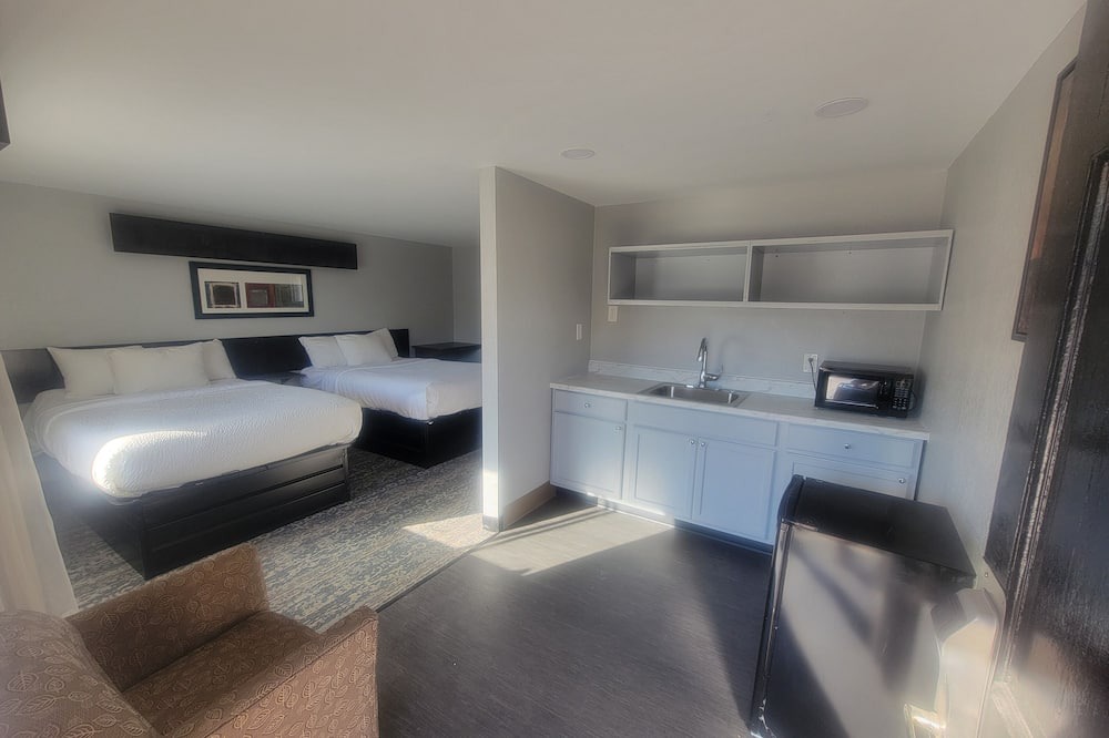 Spring Brook Hotel | Orchard Park Motel