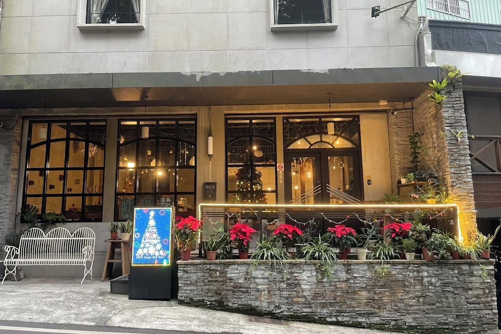 Lugu Bed & Breakfast | TysonB&B