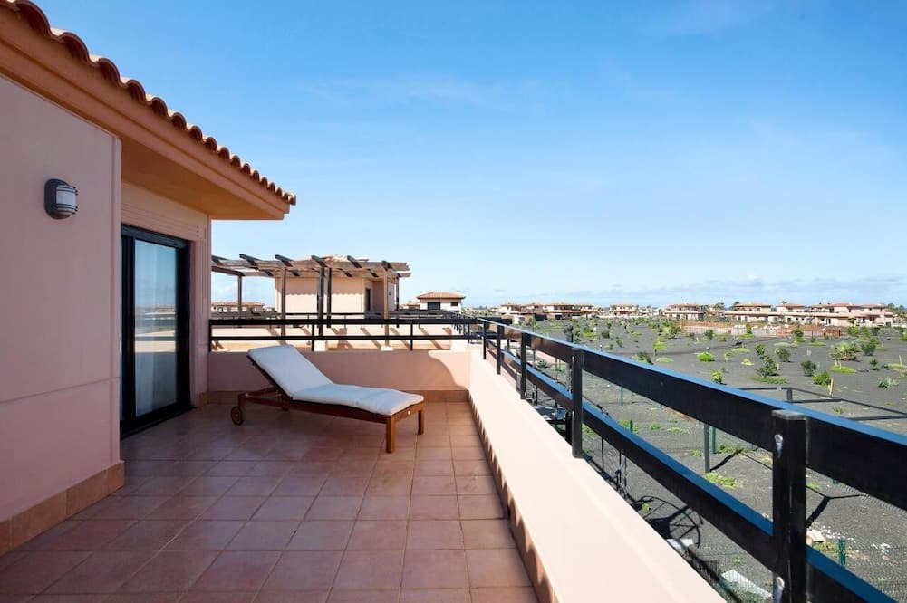 Tenteniguada Ski Chalet | LUIS' CORNER