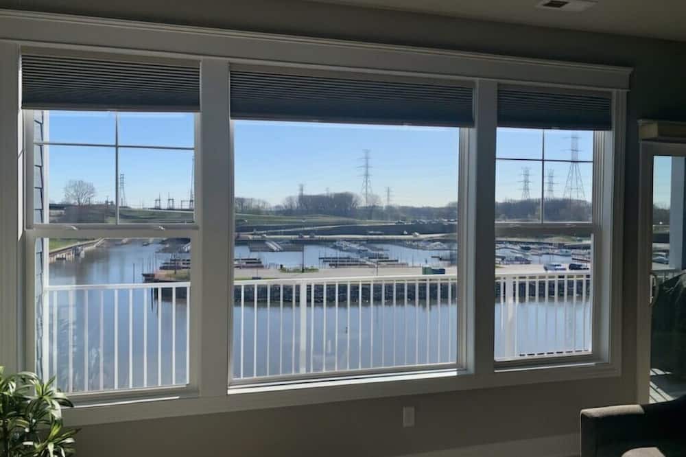 Portage Condo | Welcome to Duneside Haven-your gateway to the Indiana Dunes!