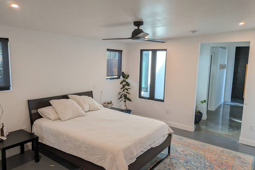 Fairview Place House | A Stunning European-Style Home Downtown Phoenix + Detached Office Spacen