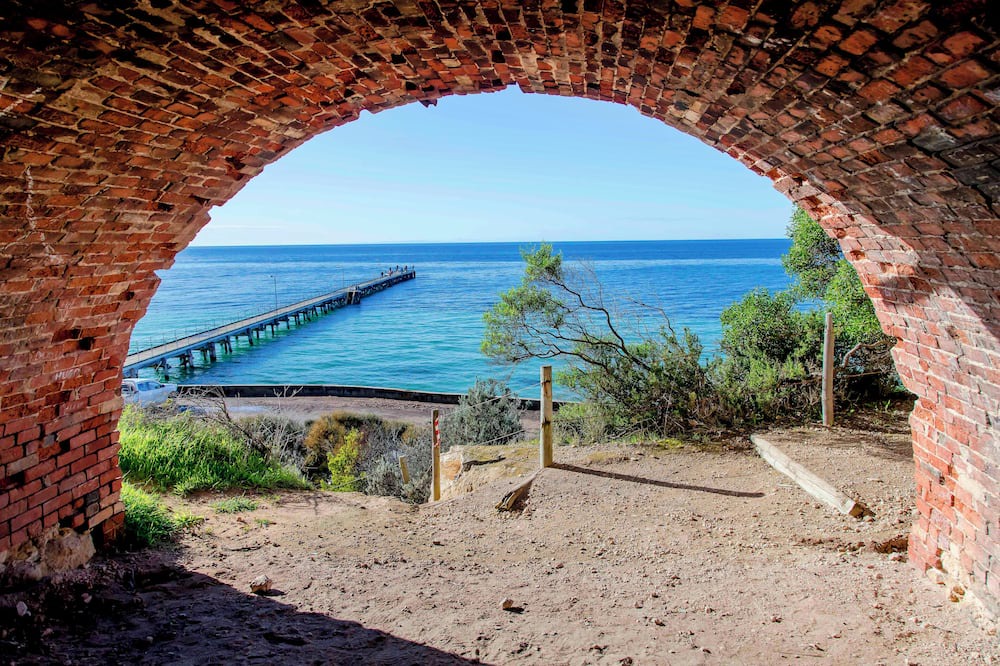 Dalrymple House | Upscale your Yorkes Adventure with a Modern Mood