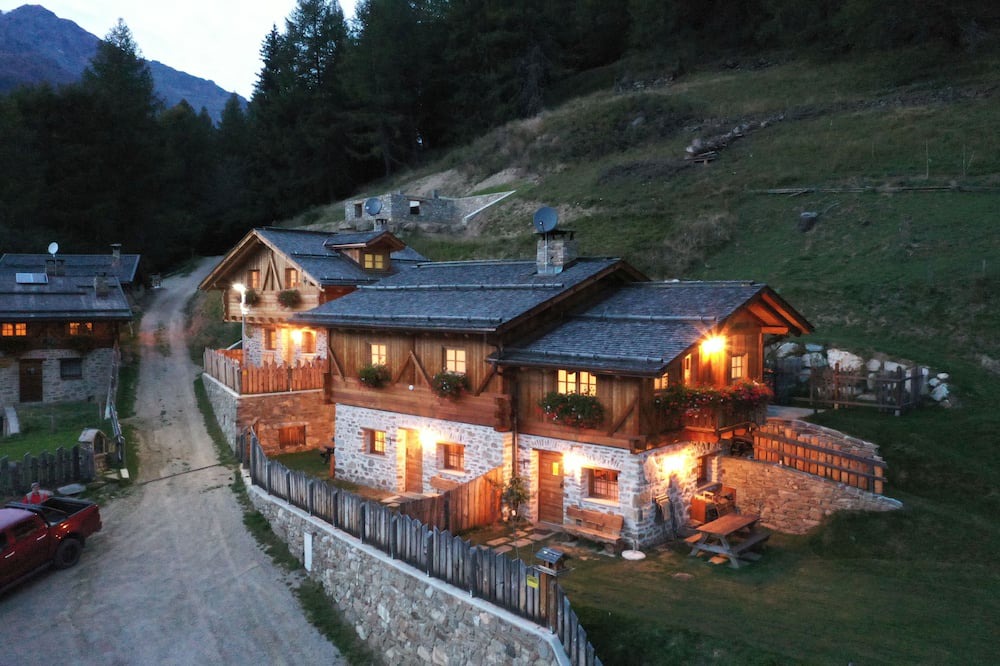 Cogolo Ski Chalet | Borgo dei masi Stablo, il luogo dove la mente e il corpo si rigenerano.