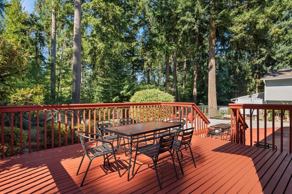 Lakeland North House | 4BR Modern Home | Newly Renovated | Yard | Firepit