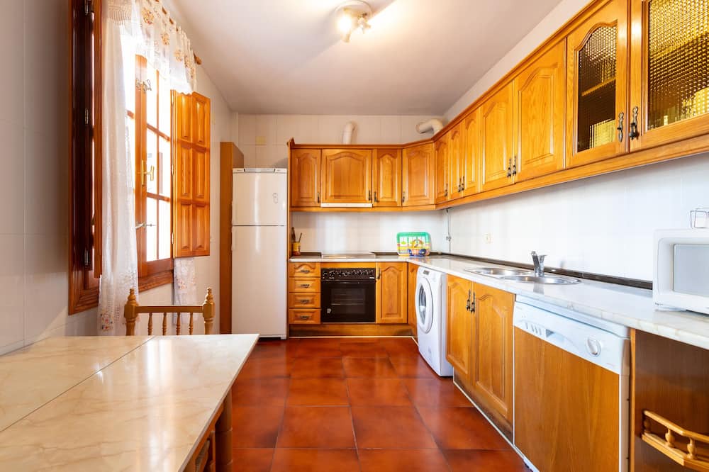 Periana Ski Chalet | Casa Lucia 4 - Two Bedroom Chalet, Sleeps 4