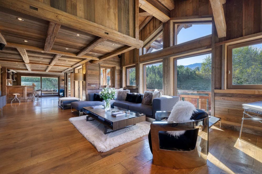 Le Planellet Ski Chalet | Luxury Chalet With Admirable And Relaxing Views