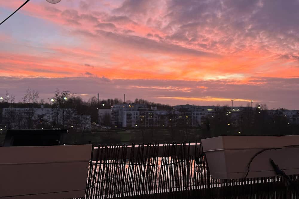 Torcy-le-Grand Apartment | Zen T4 near Paris, Disney & RER A - TV & Wifi
