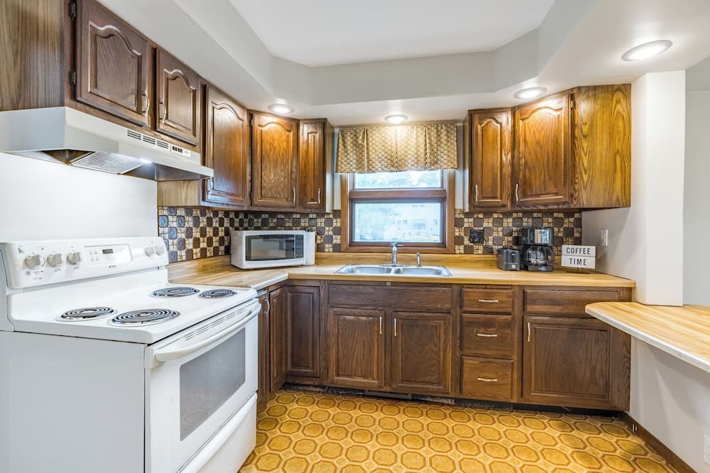 Wausau House | Robb's Nest