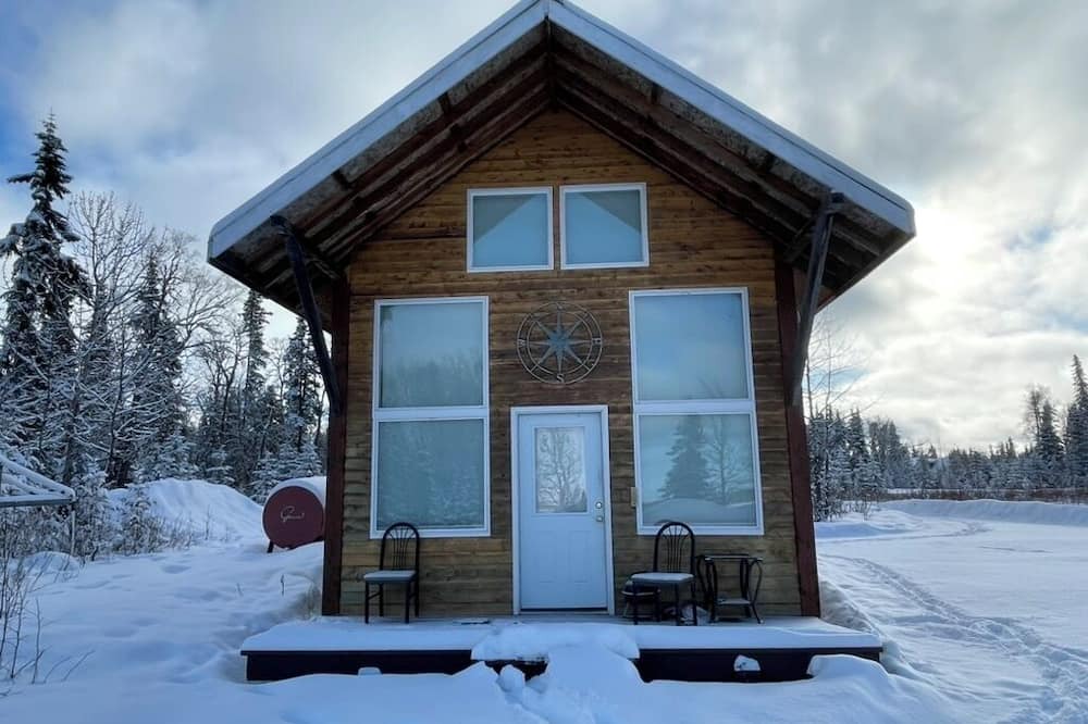 Salamatof Ski Chalet | Lake Vista Chalet - Kitchen, Bath, Loft, WiFi, Fire Pit