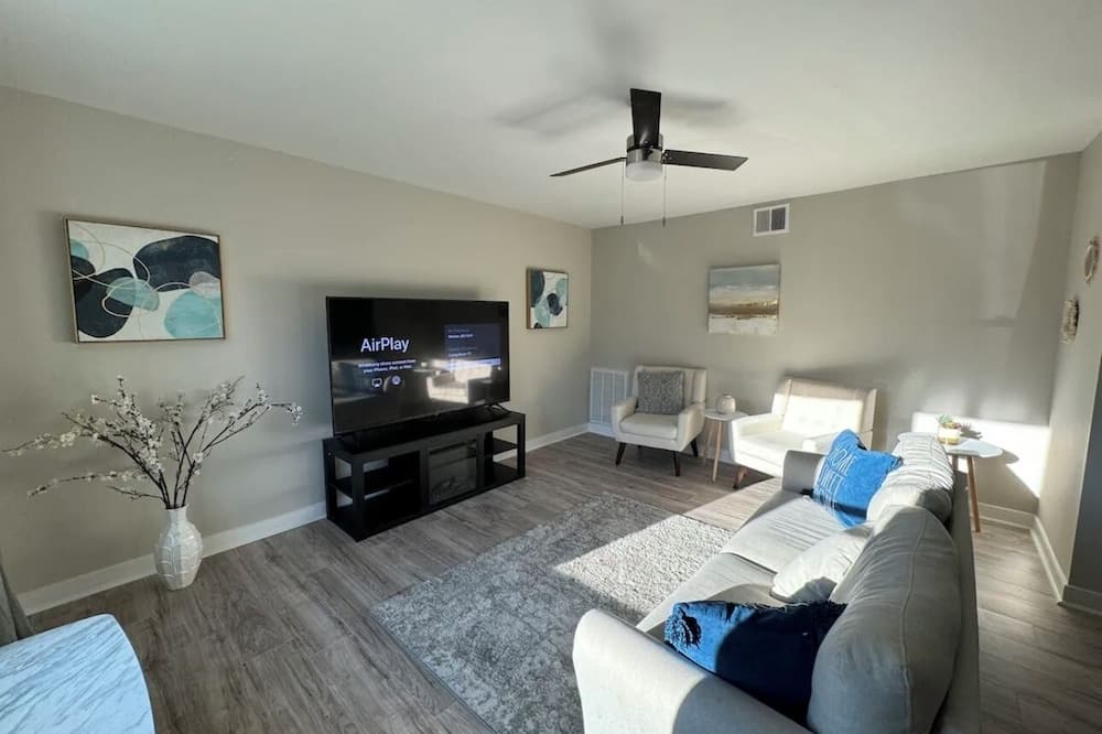 Tuckahoe House | Family Friendly - Cozy RVA Haven