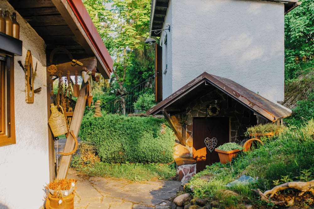 Viernau Cabin | Vrbo Property