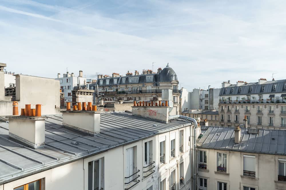 Riquet Stalingrad Apartment | Vrbo Property